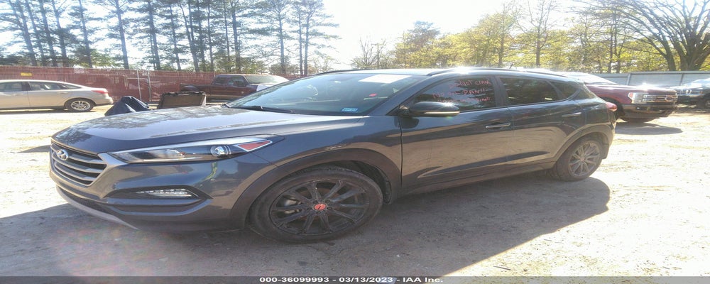 KM8J3CA28HU492547 2017 HYUNDAI TUCSON photo no. 2