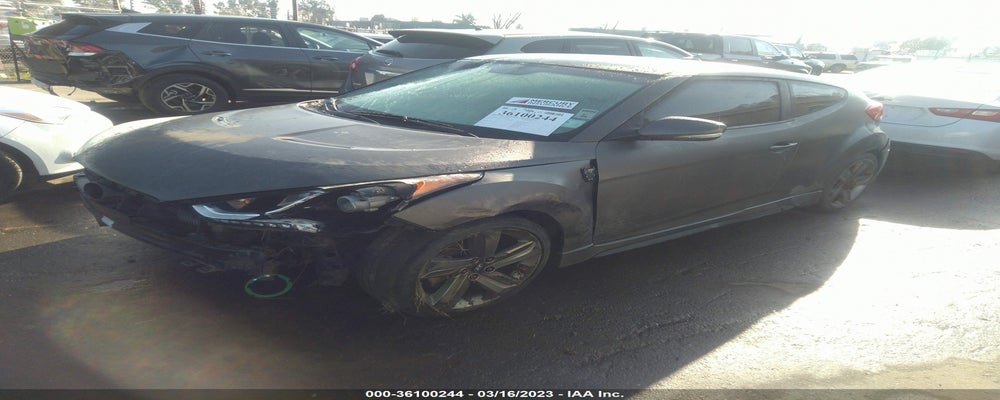 KMHTC6AEXFU223273 2015 HYUNDAI VELOSTER photo no. 2