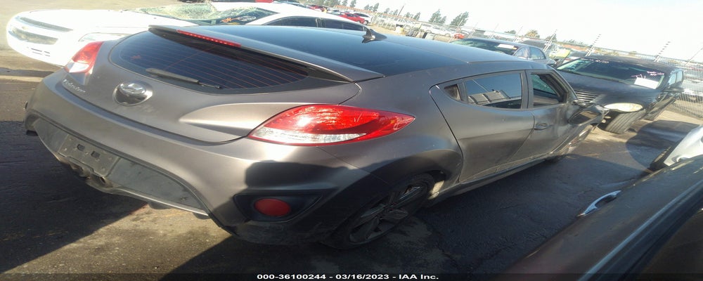 KMHTC6AEXFU223273 2015 HYUNDAI VELOSTER photo no. 4