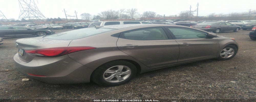 5NPDH4AE9EH514323 2014 HYUNDAI ELANTRA photo no. 4
