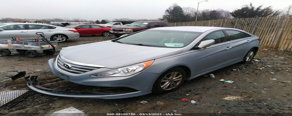 5NPEB4AC0EH929180 2014 HYUNDAI SONATA photo no. 2