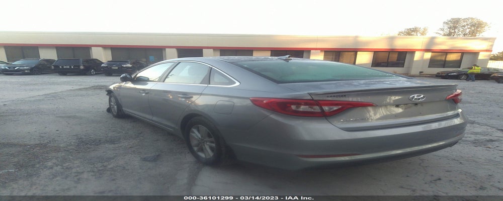 5NPE24AF9GH408245 2016 HYUNDAI SONATA photo no. 3