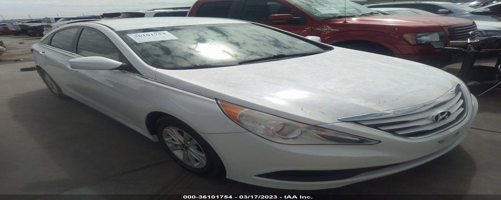 5NPEB4AC9EH922728 2014 HYUNDAI SONATA photo no. 16