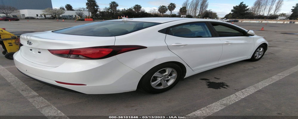 5NPDH4AE4FH637674 2015 HYUNDAI ELANTRA photo no. 4