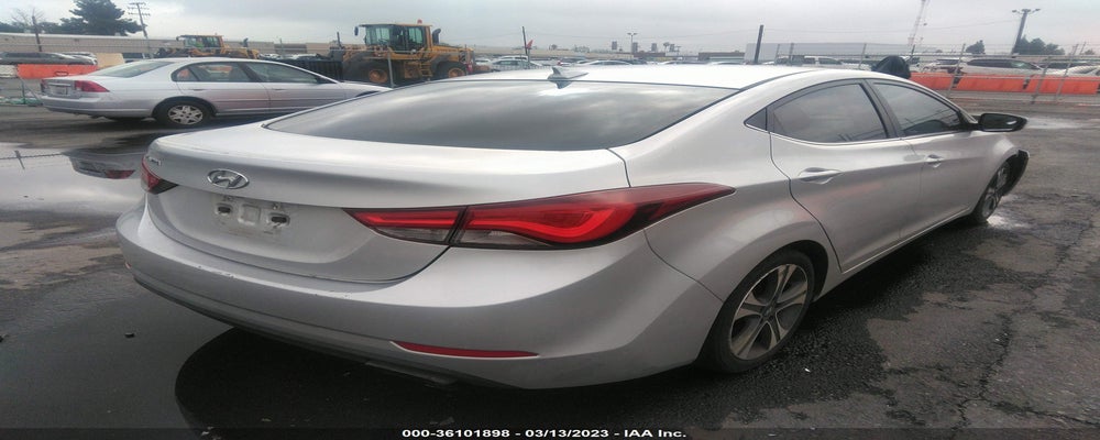KMHDH4AH2GU558243 2016 HYUNDAI ELANTRA photo no. 4