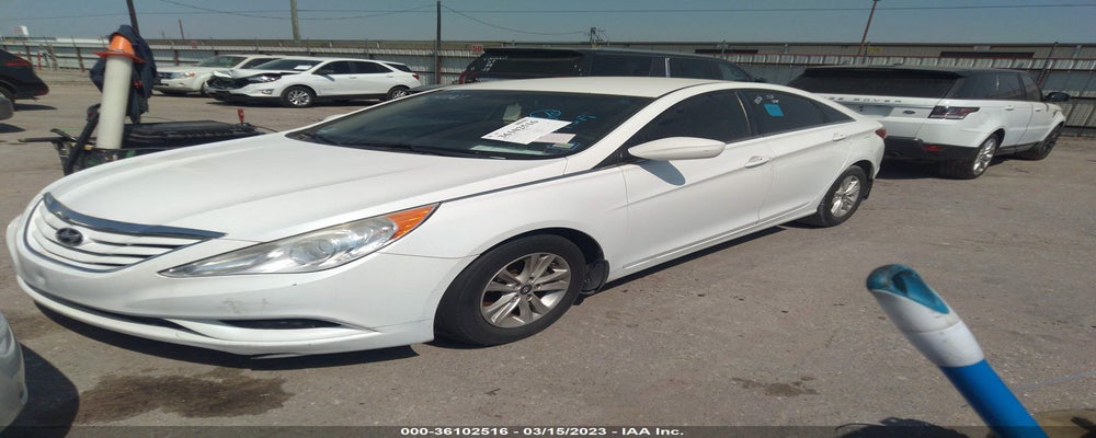 5NPEB4AC6DH648161 2013 HYUNDAI SONATA photo no. 2