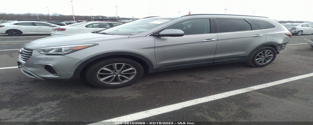 KM8SMDHF8HU207846 2017 HYUNDAI SANTA FE photo no. 2