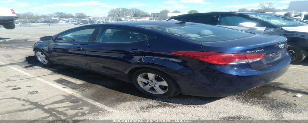 5NPDH4AE3DH443456 2013 HYUNDAI ELANTRA photo no. 3