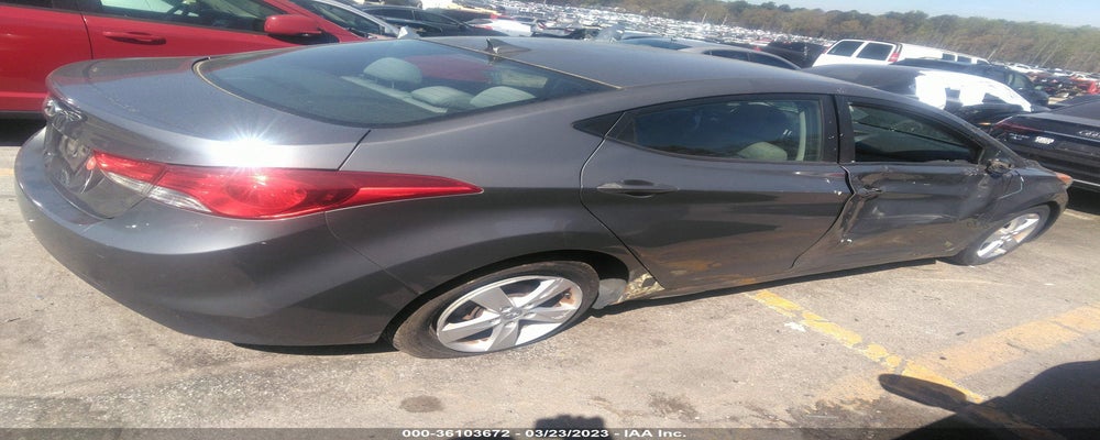 5NPDH4AE9DH239731 2013 HYUNDAI ELANTRA photo no. 4