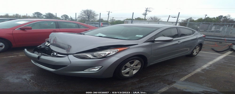 KMHDH4AE8DU907696 2013 HYUNDAI ELANTRA photo no. 2