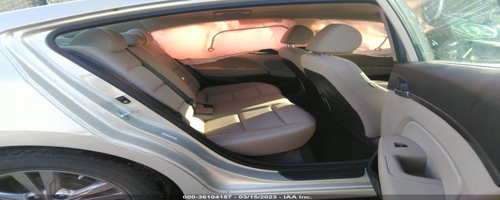 KMHD84LF1HU060984 2017 HYUNDAI ELANTRA photo no. 8