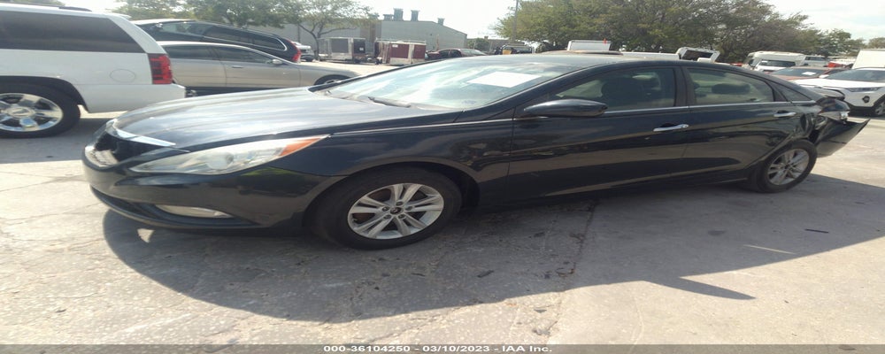 5NPEC4AC3DH577112 2013 HYUNDAI SONATA photo no. 2