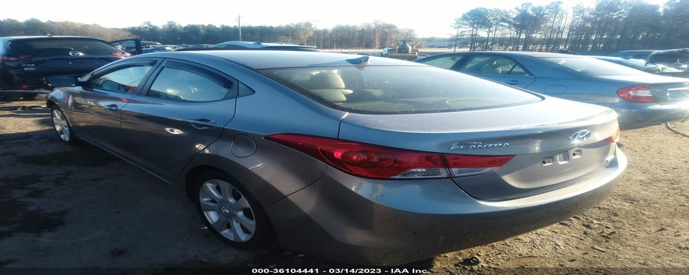KMHDH4AE8DU536295 2013 HYUNDAI ELANTRA photo no. 3