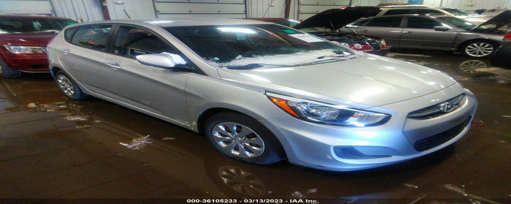 KMHCT5AEXGU256303 2016 HYUNDAI ACCENT photo no. 4