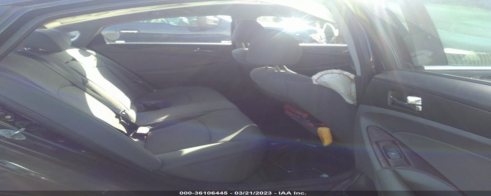 5NPEB4AC8BH303291 2011 HYUNDAI SONATA photo no. 8