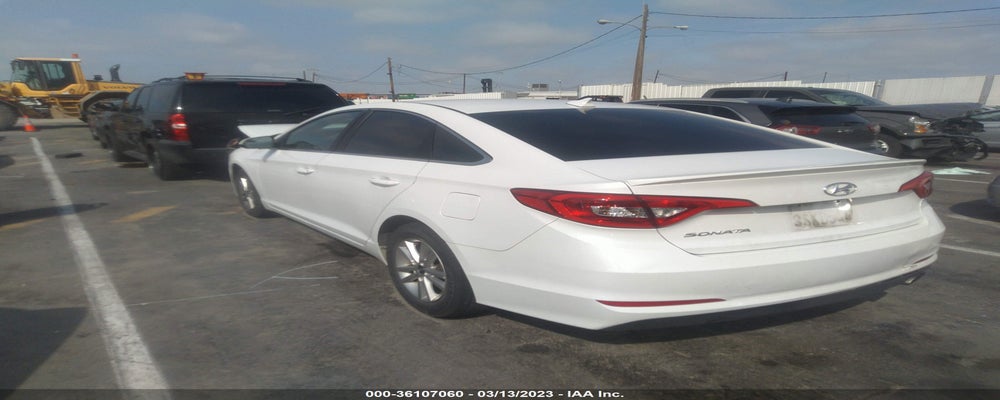 5NPE24AF0HH564482 2017 HYUNDAI SONATA photo no. 3