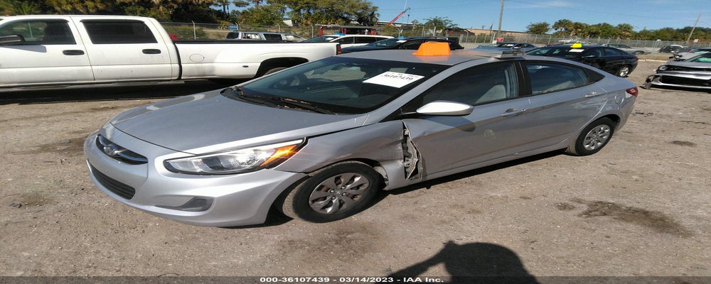 KMHCT4AE4GU002273 2016 HYUNDAI ACCENT photo no. 2