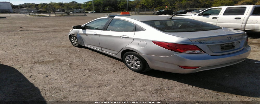 KMHCT4AE4GU002273 2016 HYUNDAI ACCENT photo no. 3