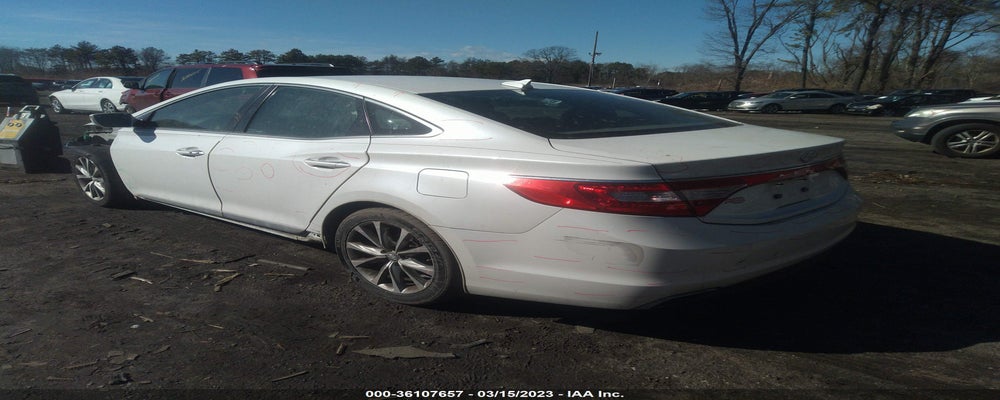 KMHFG4JG7HA580924 2017 HYUNDAI AZERA photo no. 3