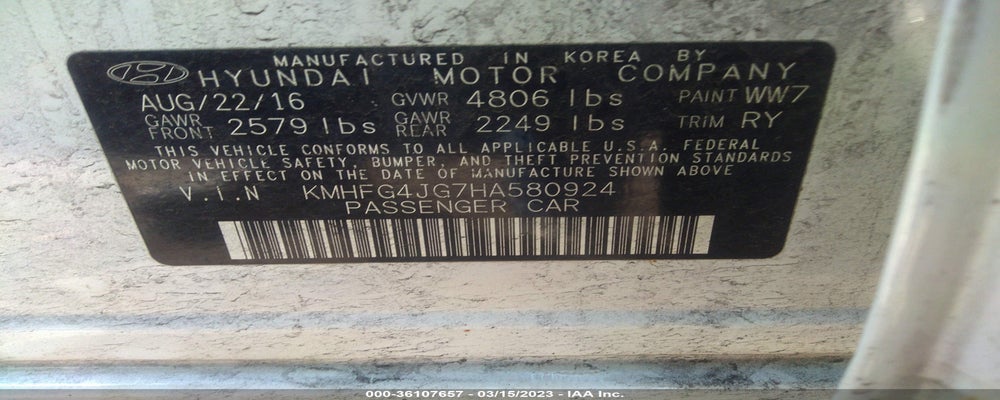 KMHFG4JG7HA580924 2017 HYUNDAI AZERA photo no. 9