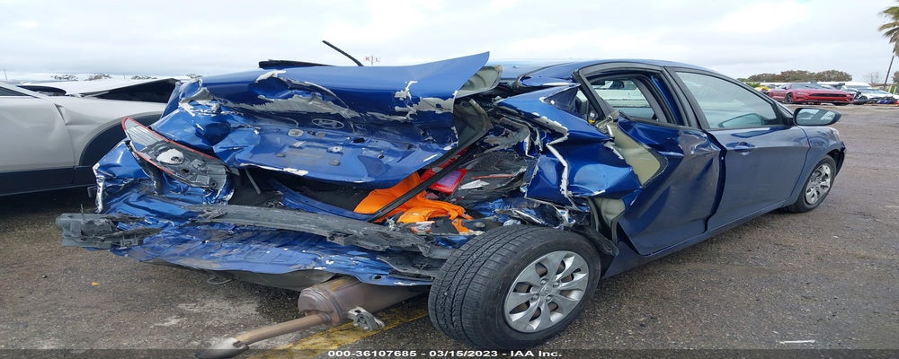 KMHCT4AE7GU090333 2016 HYUNDAI ACCENT photo no. 4
