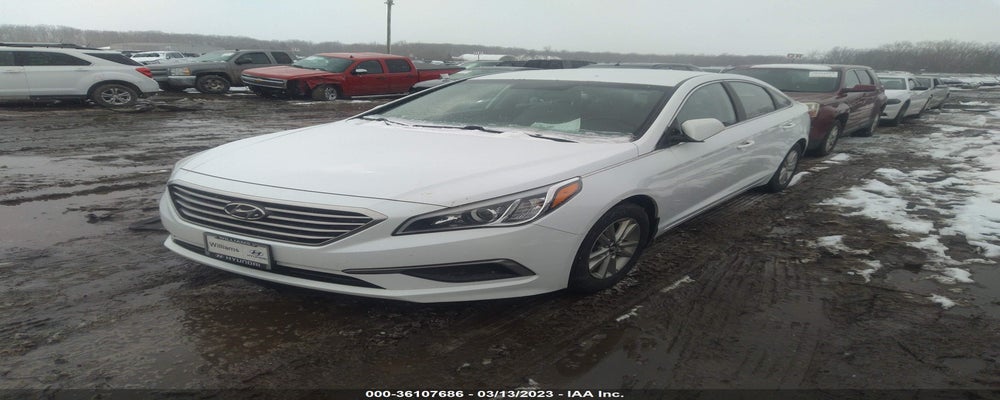 5NPE24AFXGH314987 2016 HYUNDAI SONATA photo no. 2