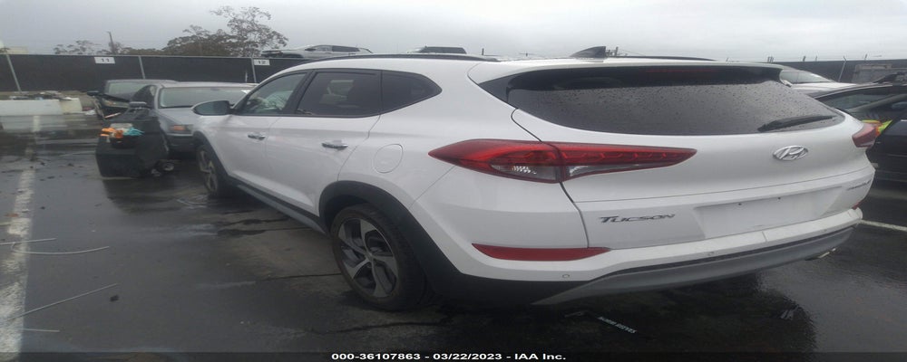 KM8J33A23HU552573 2017 HYUNDAI TUCSON photo no. 3