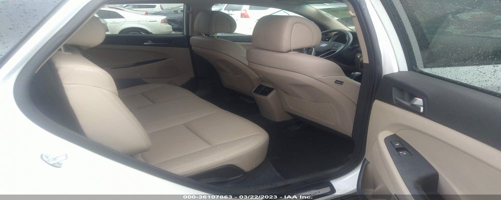 KM8J33A23HU552573 2017 HYUNDAI TUCSON photo no. 8