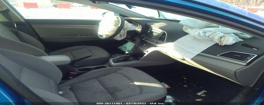 KMHD74LF7HU320825 2017 HYUNDAI ELANTRA photo no. 5