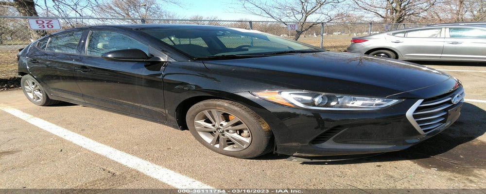 5NPD84LF1HH176250 2017 HYUNDAI ELANTRA photo no. 2