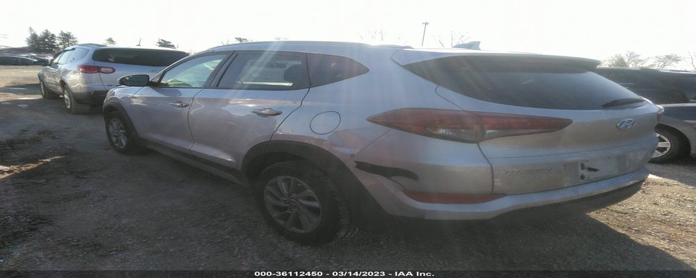 KM8J3CA46JU745016 2018 HYUNDAI TUCSON photo no. 3