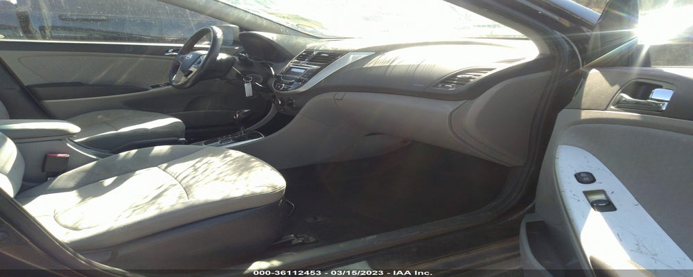 KMHCU5AE2DU087502 2013 HYUNDAI ACCENT photo no. 5