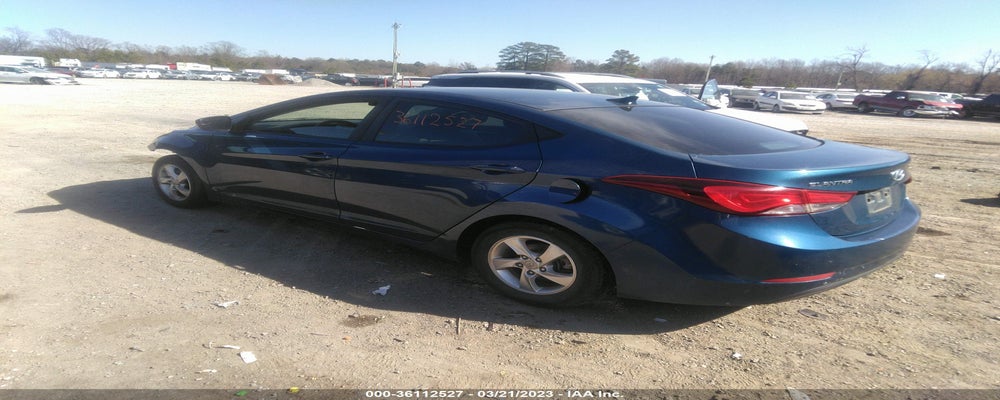 KMHDH4AE1FU235368 2015 HYUNDAI ELANTRA photo no. 3