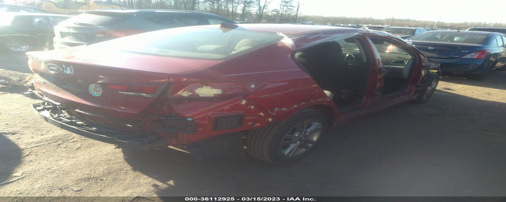 KMHD84LF7HU141682 2017 HYUNDAI ELANTRA photo no. 4