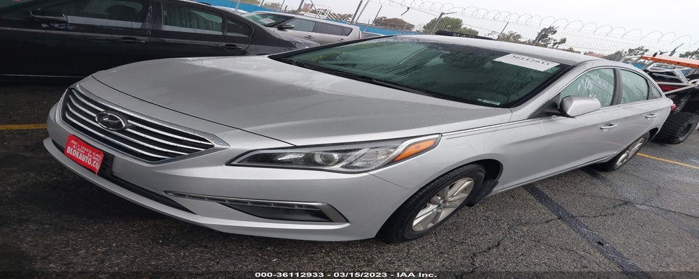 5NPE24AF2FH061176 2015 HYUNDAI SONATA photo no. 2