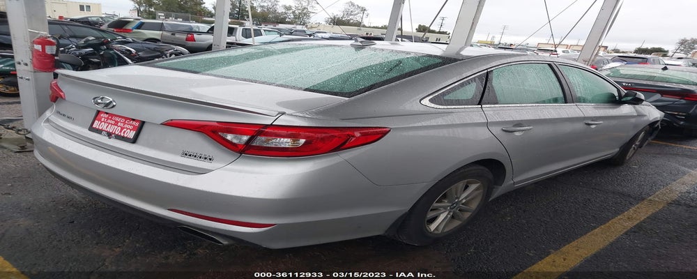 5NPE24AF2FH061176 2015 HYUNDAI SONATA photo no. 4