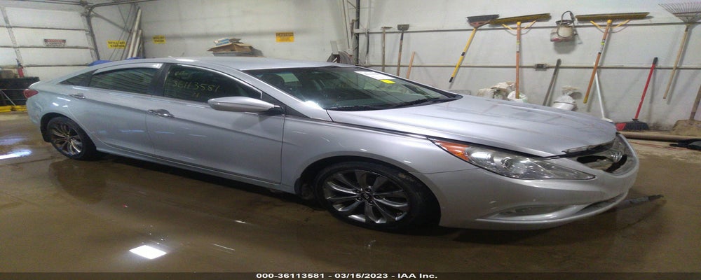 5NPEC4AC9BH254521 2011 HYUNDAI SONATA photo no. 10