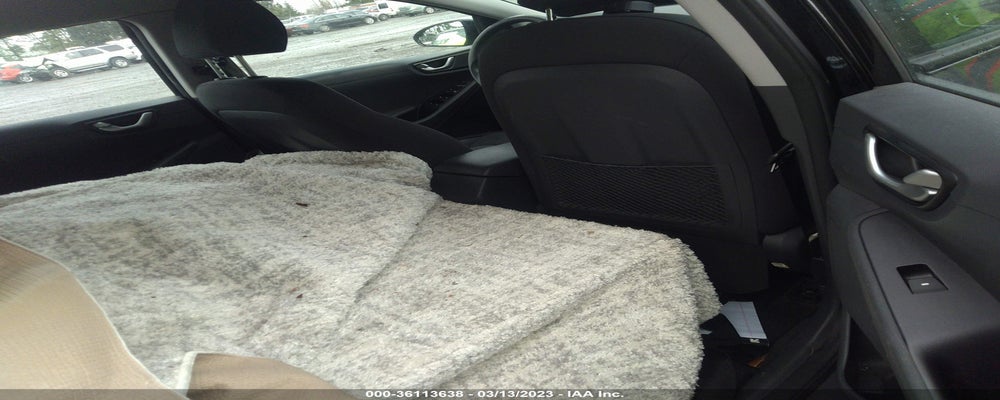 KMHC65LC2JU064013 2018 HYUNDAI IONIQ HYBRID photo no. 8