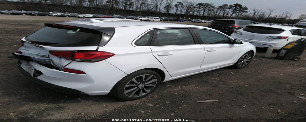 KMHH35LE2JU024367 2018 HYUNDAI ELANTRA GT photo no. 4