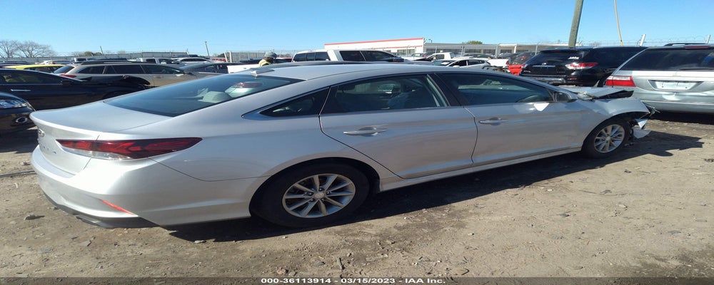 5NPE24AF3KH793133 2019 HYUNDAI SONATA photo no. 4