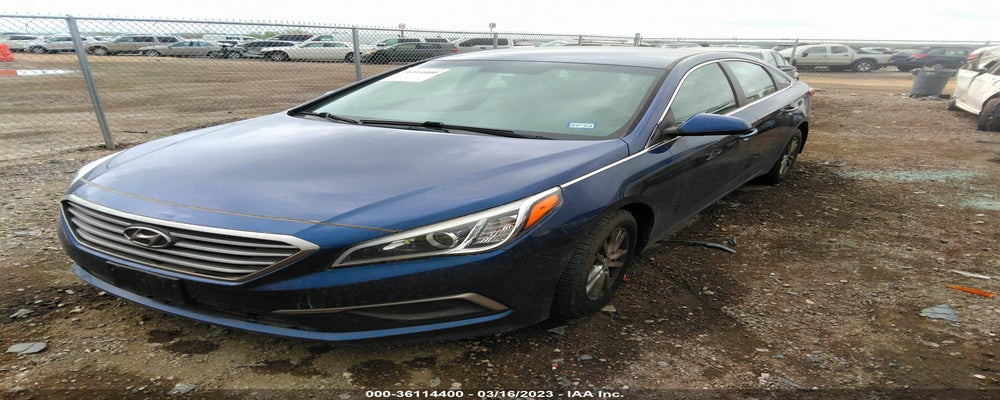 5NPE24AF4HH556031 2017 HYUNDAI SONATA photo no. 2