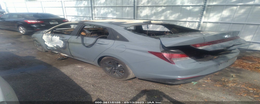 KMHLM4AG9PU427129 2023 HYUNDAI ELANTRA photo no. 3