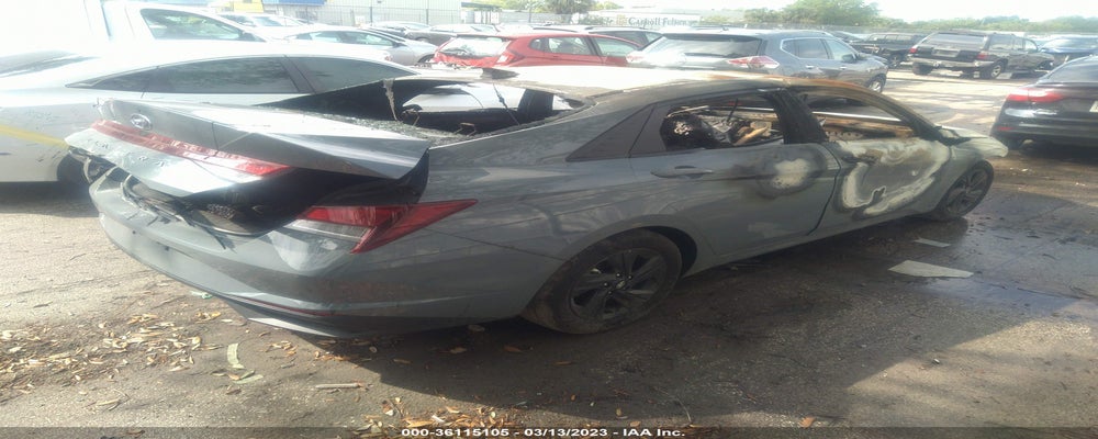 KMHLM4AG9PU427129 2023 HYUNDAI ELANTRA photo no. 4