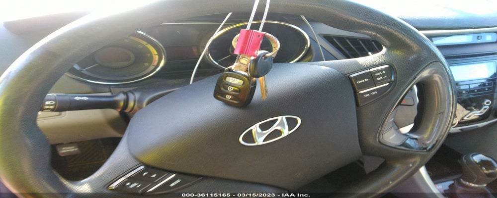5NPEB4AC4DH523742 2013 HYUNDAI SONATA photo no. 11