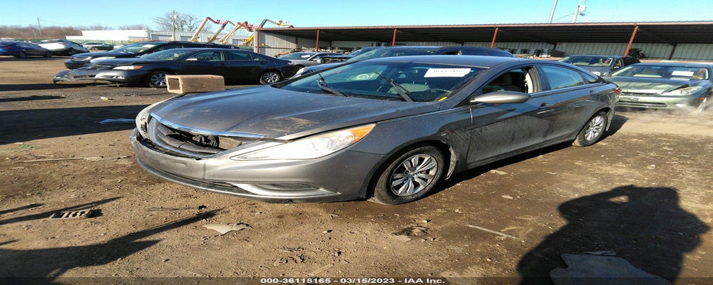 5NPEB4AC4DH523742 2013 HYUNDAI SONATA photo no. 2