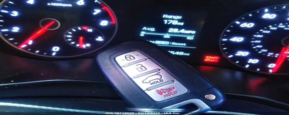 KMHTC6AE0GU273178 2016 HYUNDAI VELOSTER photo no. 11