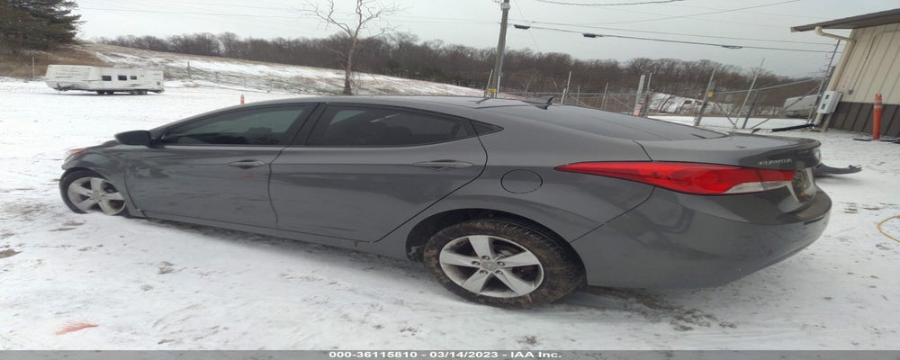 5NPDH4AE2DH286051 2013 HYUNDAI ELANTRA photo no. 3