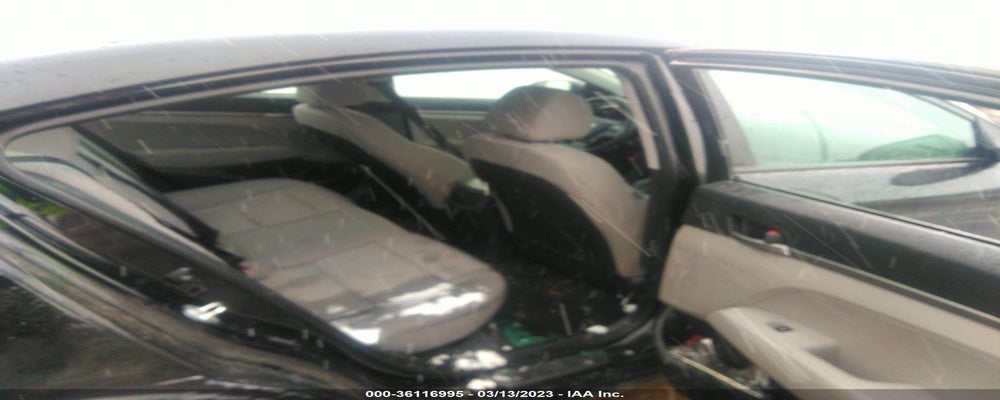 5NPD74LF6JH288065 2018 HYUNDAI ELANTRA photo no. 8