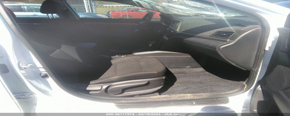 5NPD74LF2KH415900 2019 HYUNDAI ELANTRA photo no. 5