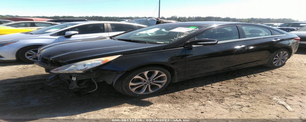 5NPEC4AC2DH638921 2013 HYUNDAI SONATA photo no. 2